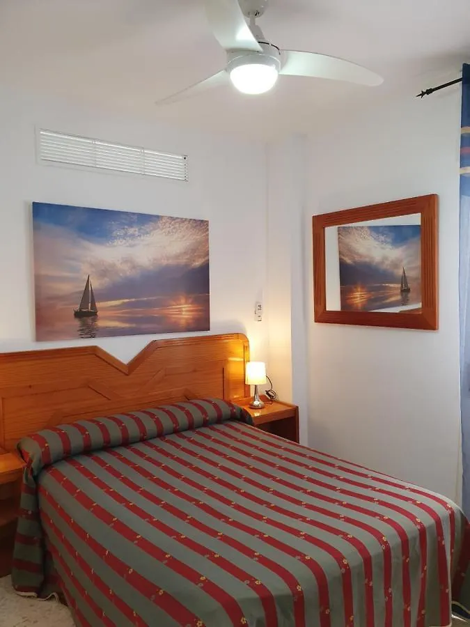 Rico Apartaments Parador Nerja 0*,  Espagne